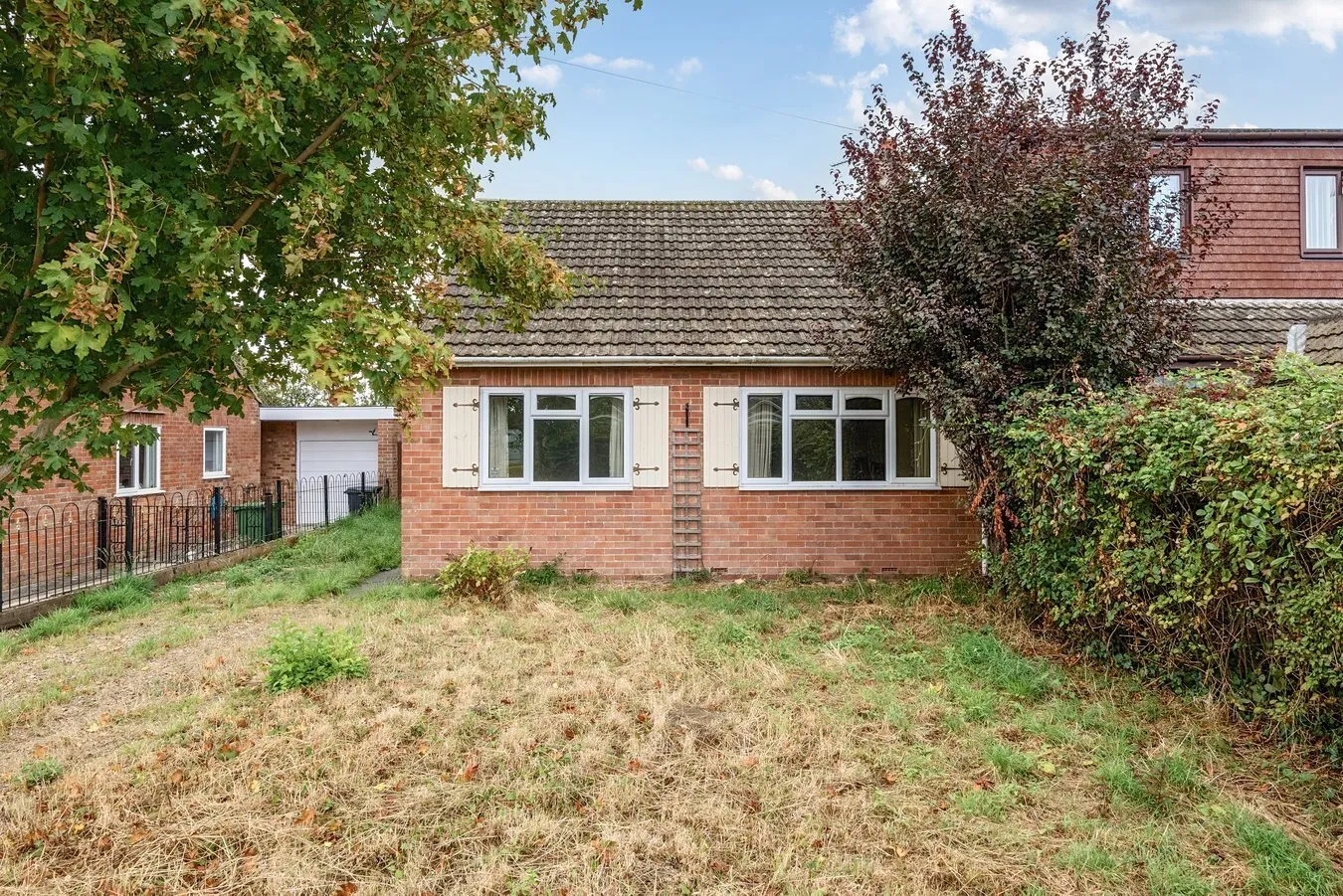 2 bedroom property for sale in 15, Quantock Rise, Pawlett, Bridgwater, TA6 - Guide price £120,000