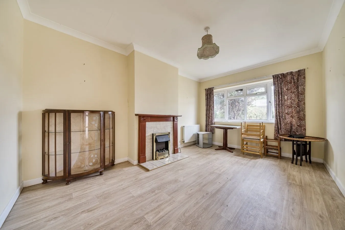 2 bedroom property for sale in 15, Quantock Rise, Pawlett, Bridgwater, TA6 - Guide price £120,000