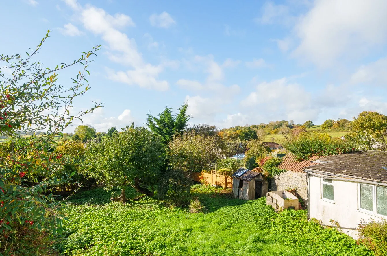 3 bedroom property for sale in Main Road, Temple Cloud, BS39 - Guide price £175,000