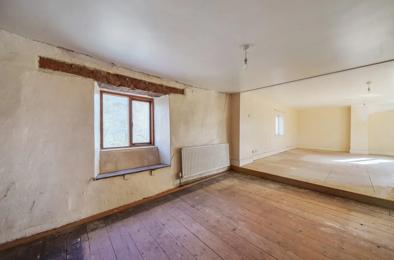 3 bedroom property for sale in Main Road, Temple Cloud, BS39 - Guide price £175,000