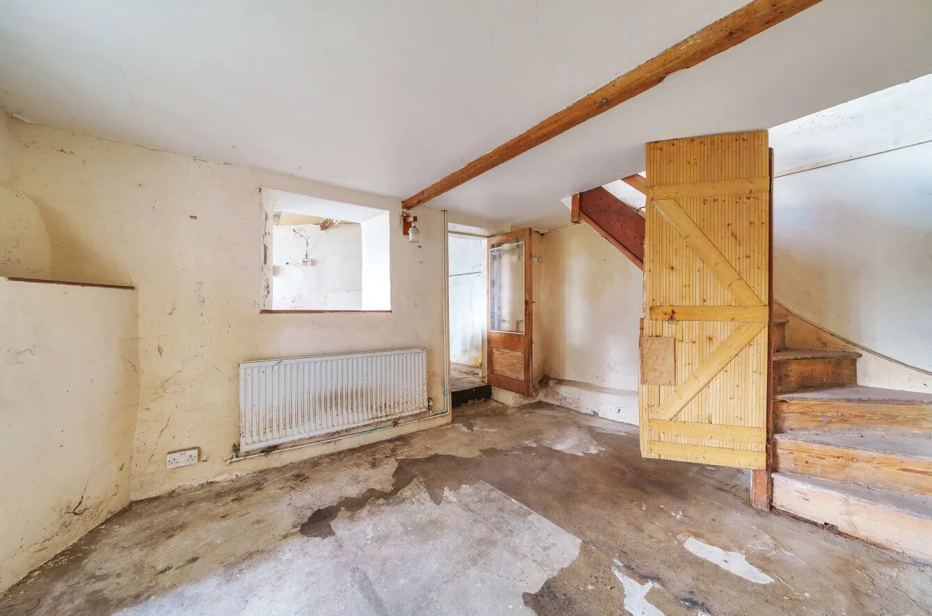 3 bedroom property for sale in Main Road, Temple Cloud, BS39 - Guide price £175,000