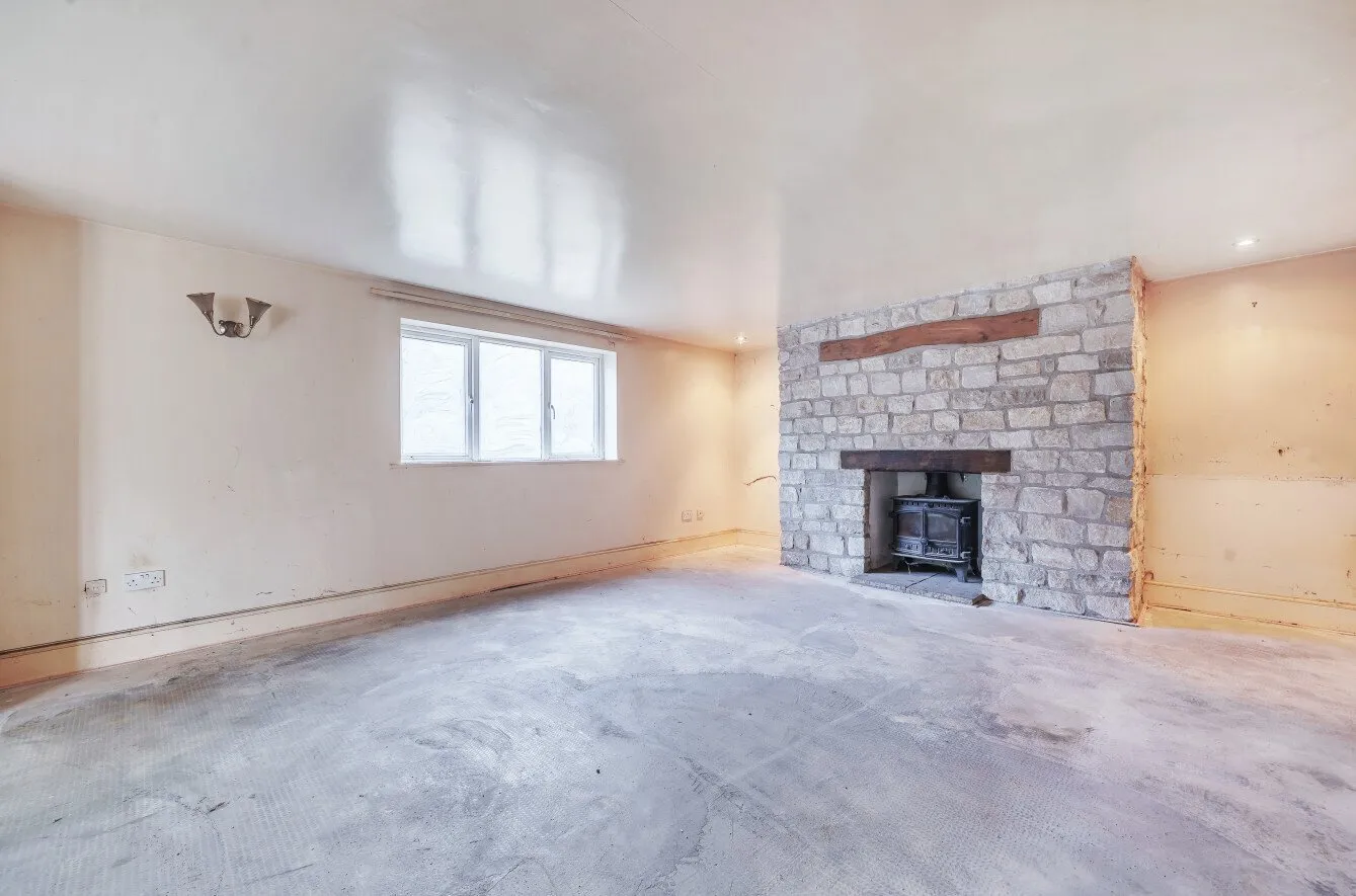 3 bedroom property for sale in Main Road, Temple Cloud, BS39 - Guide price £175,000