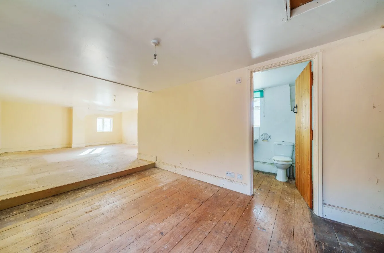 3 bedroom property for sale in Main Road, Temple Cloud, BS39 - Guide price £175,000