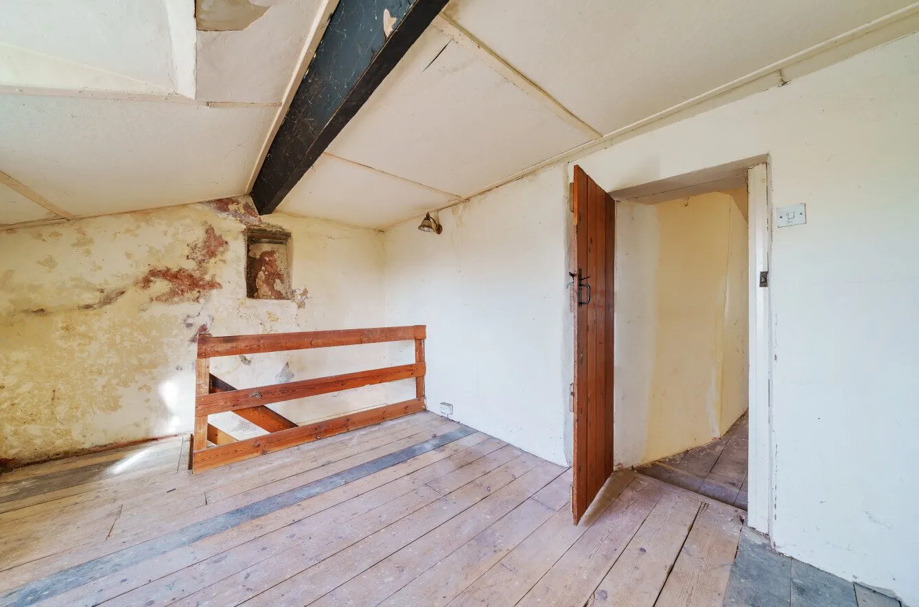 3 bedroom property for sale in Main Road, Temple Cloud, BS39 - Guide price £175,000
