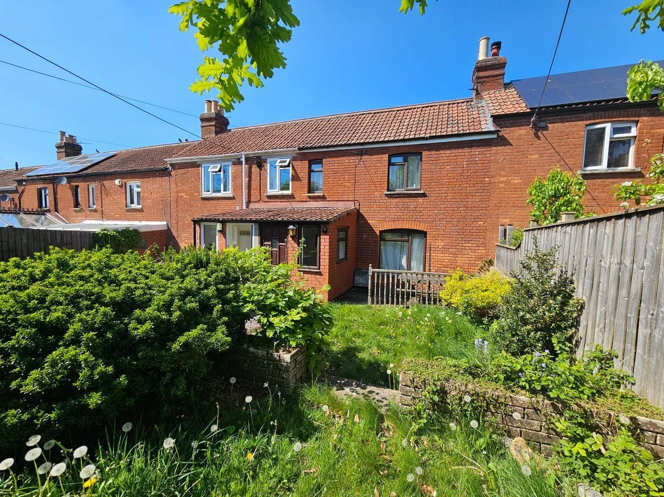 2 bedroom property for sale in Orchard Terrace, Glastonbury, BA6 - Guide price £150,000