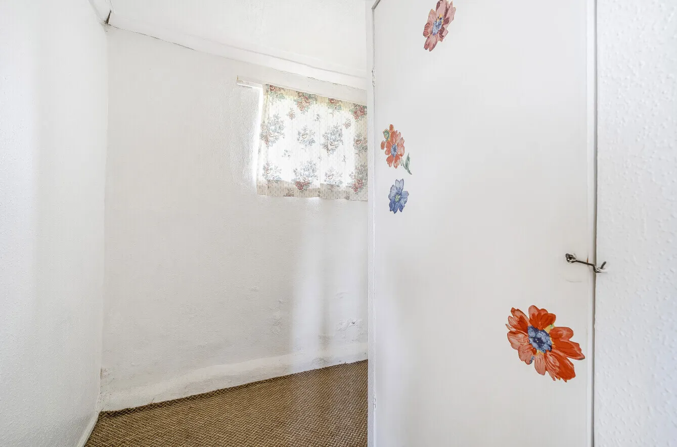 4 bedroom property for sale in Mount Pleasant, Beckington, BA11 - Guide price £250,000