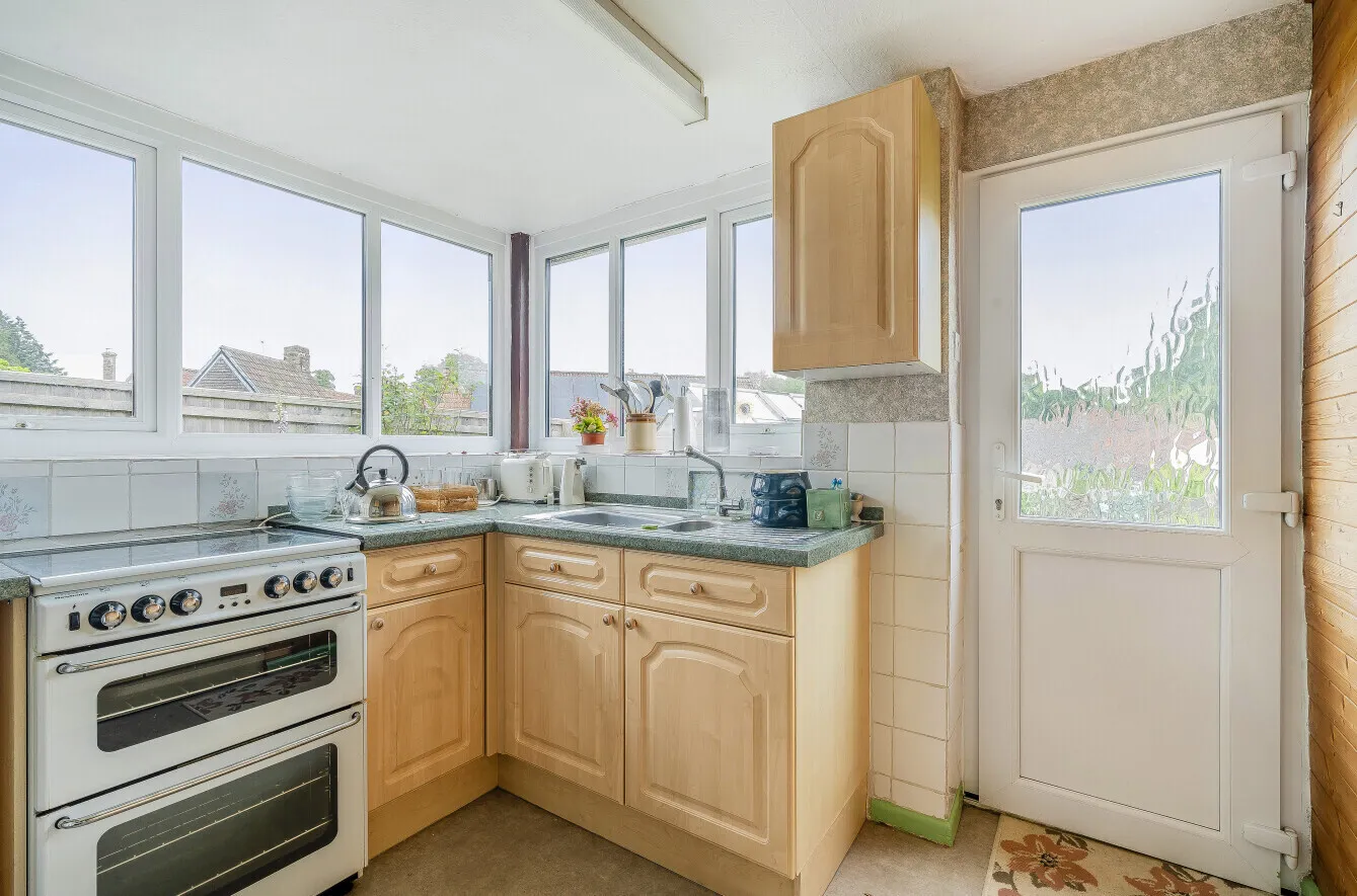4 bedroom property for sale in Mount Pleasant, Beckington, BA11 - Guide price £250,000