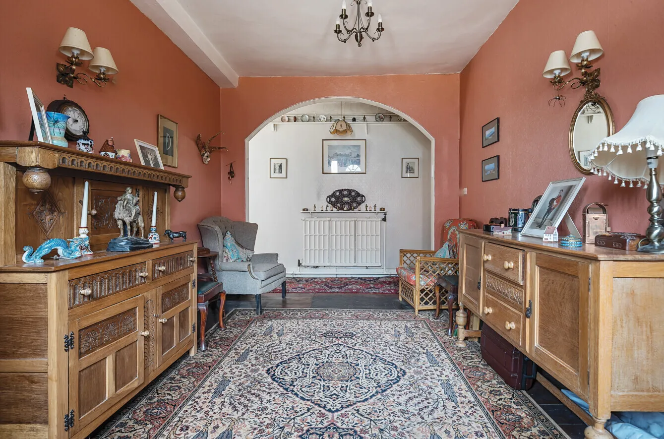 4 bedroom property for sale in Sambourne Road, Warminster, BA12 - Guide price £380,000