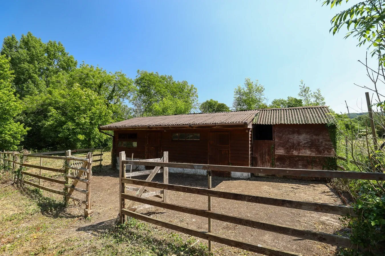 3 bedroom property for sale in Orchard Farm, South Perrott, Beaminster, DT8 - Guide price £375,000