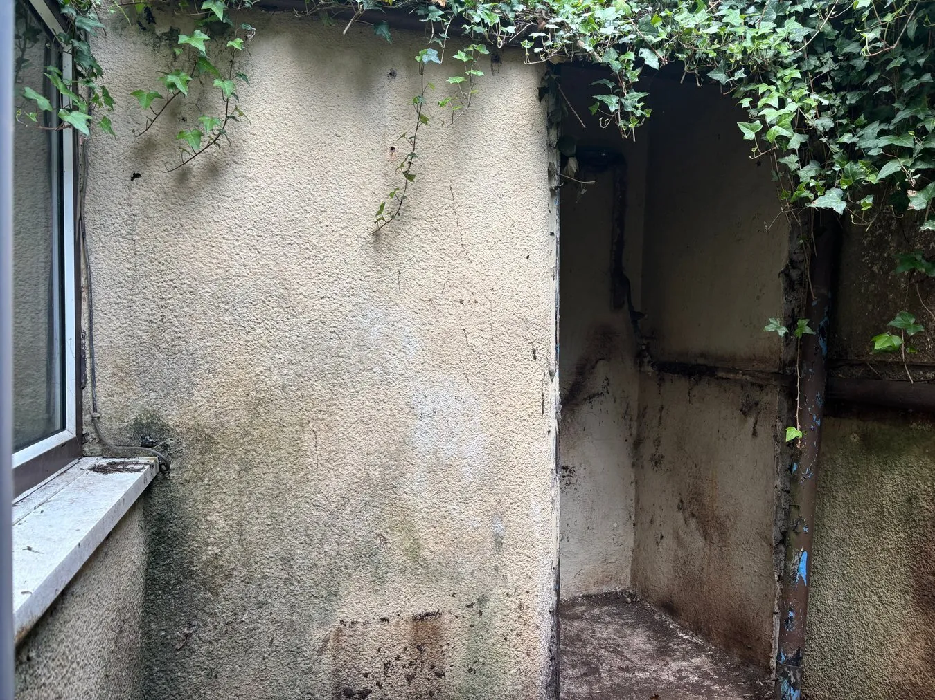 2 bedroom property for sale in West Bank, Wookey Hole, Wells, BA5 - Guide price £150,000