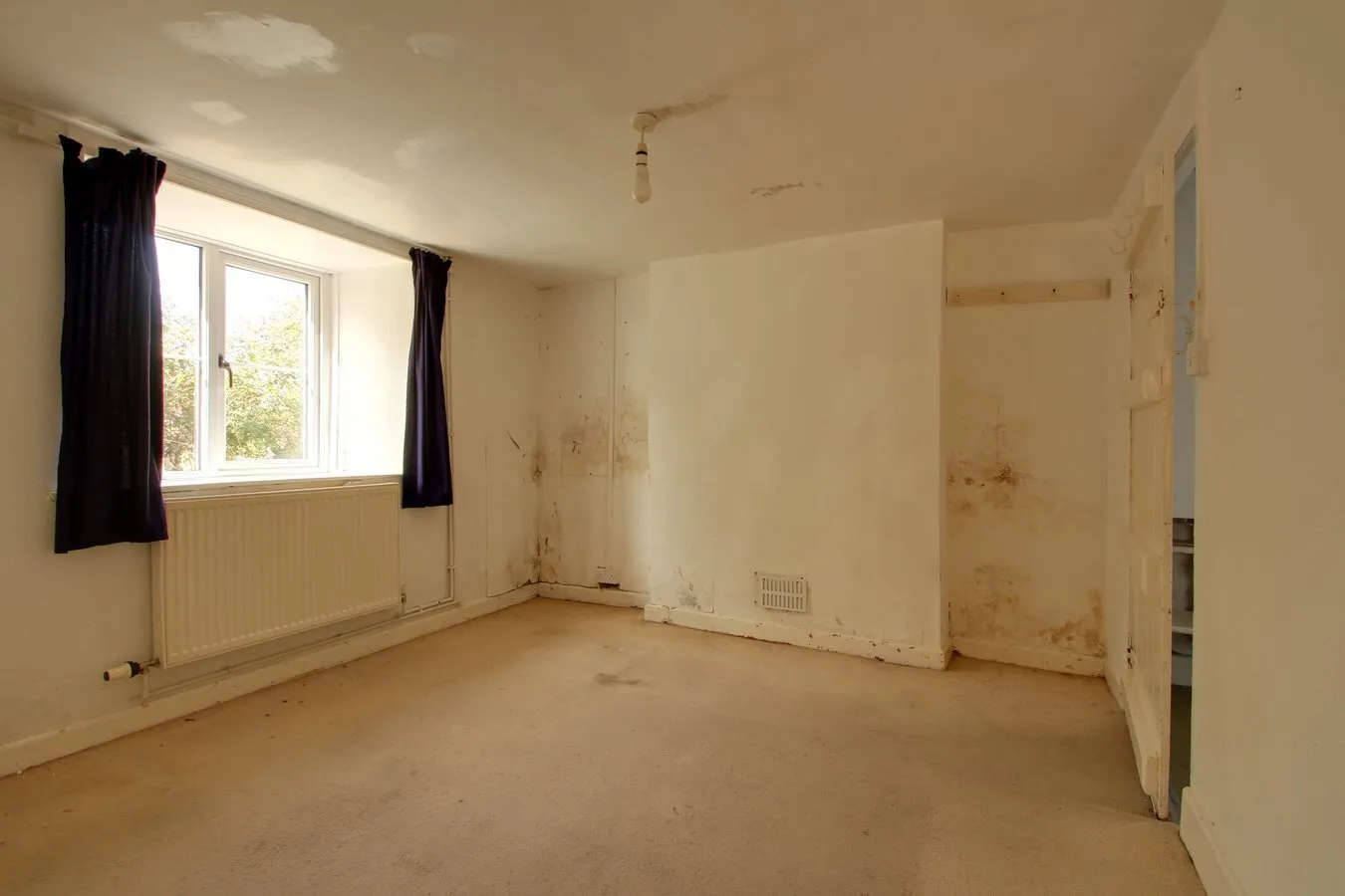 2 bedroom property for sale in Pylle, Shepton Mallet, BA4 - Guide price £170,000