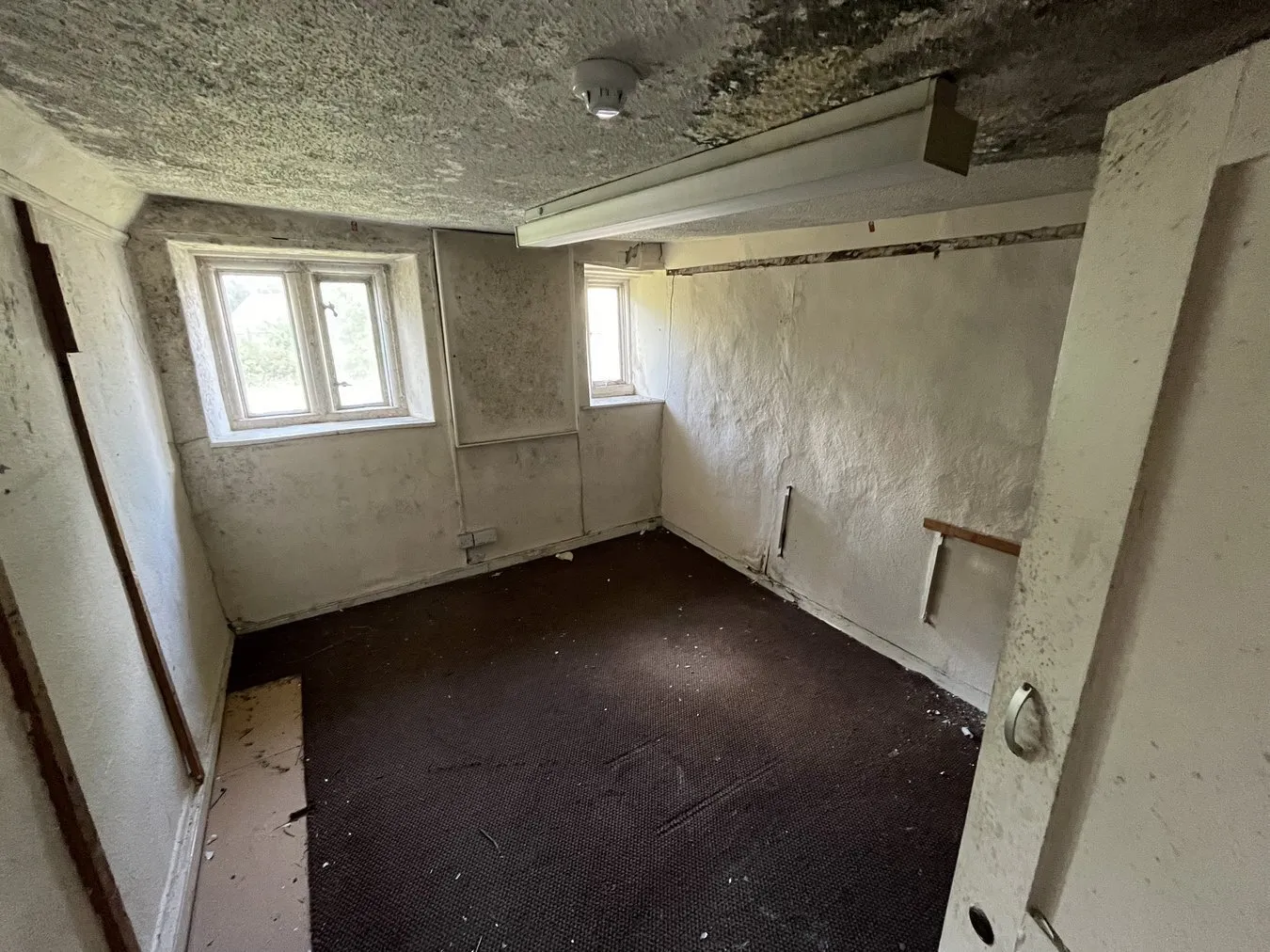 4 bedroom property for sale in High Street, Sparkford, Sparkford, BA22 - Guide price £175,000