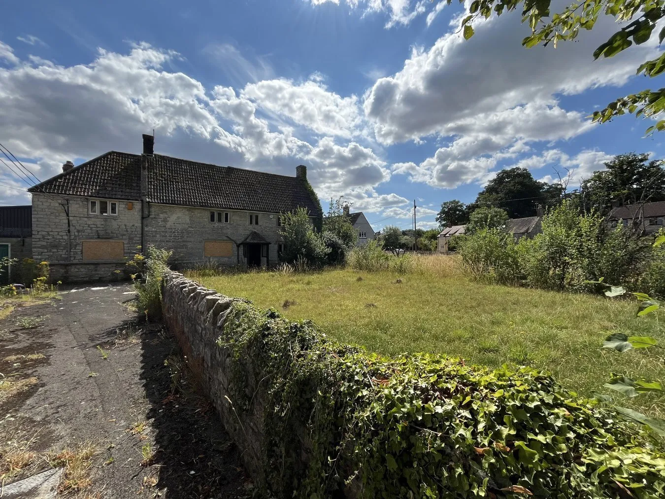 4 bedroom property for sale in High Street, Sparkford, Sparkford, BA22 - Guide price £175,000