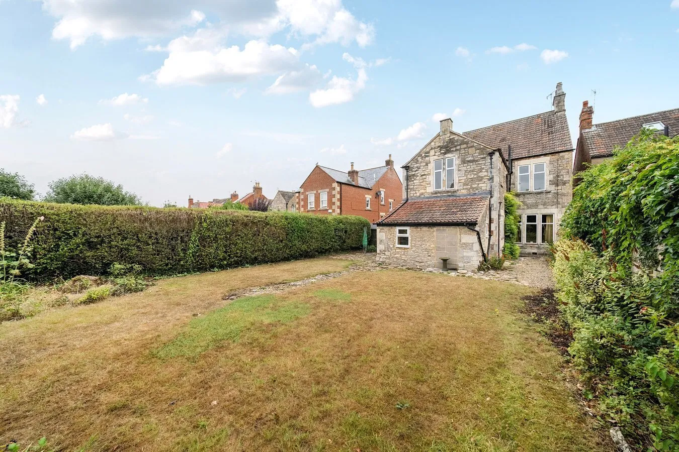 6 bedroom property for sale in Westbourne Road, Trowbridge, BA14 - Guide price £325,000