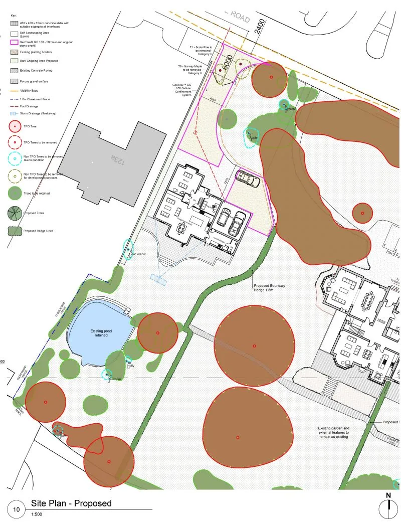 Freehold Building Plot - Consent for a Six Bedroom Detached House