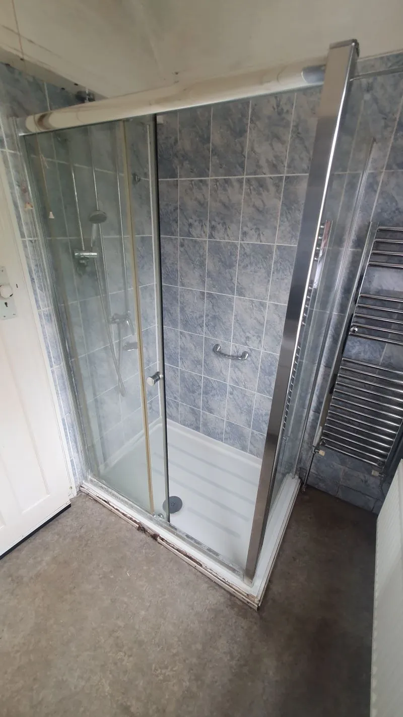 Freehold Vacant Semi-Detached House with Three Bedrooms & Garage