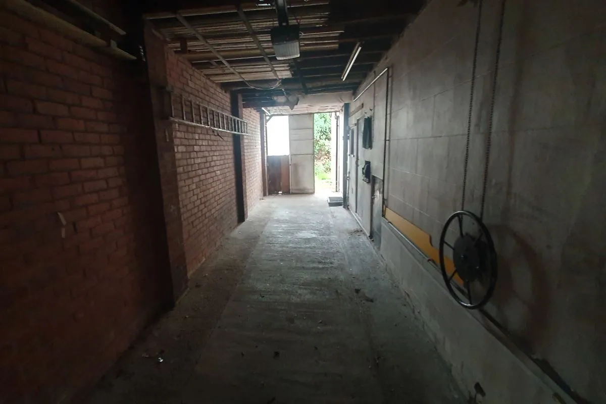 Freehold Vacant Semi-Detached House with Three Bedrooms & Garage