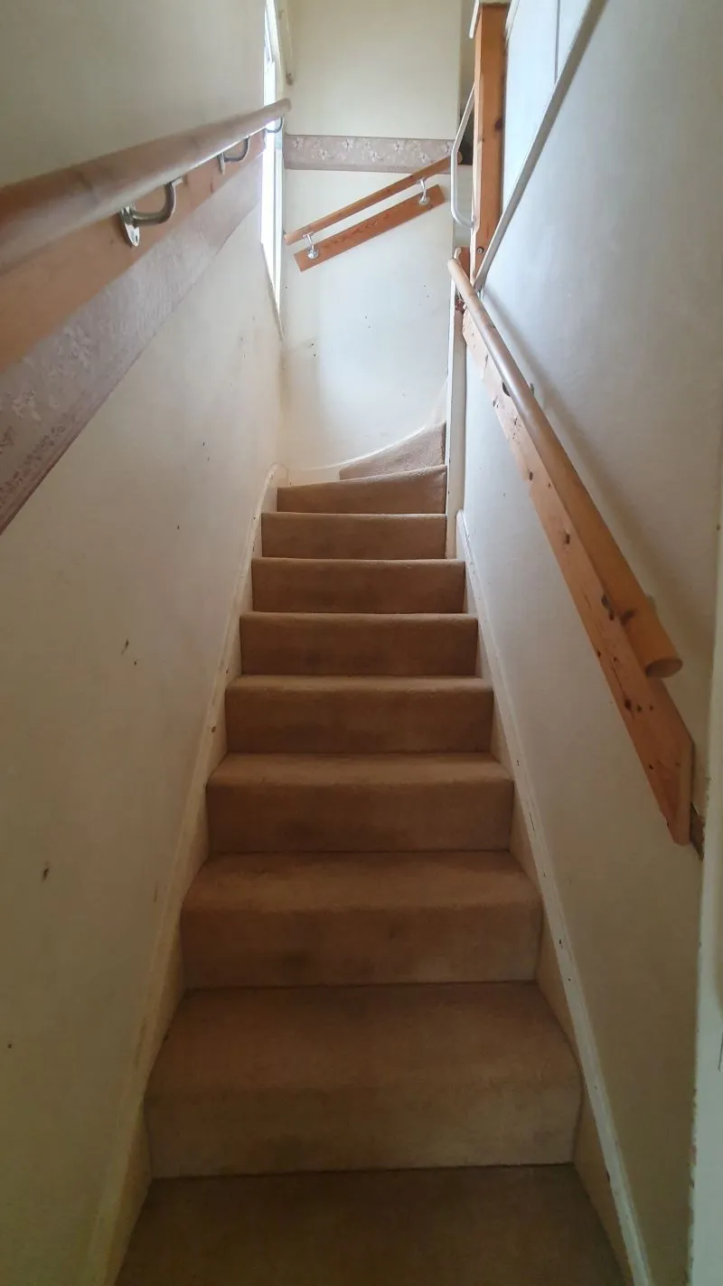 Freehold Vacant Semi-Detached House with Three Bedrooms & Garage