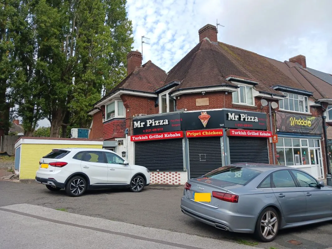 Freehold Part Vacant/Part Investment, Retail Property and Self Contained Flat