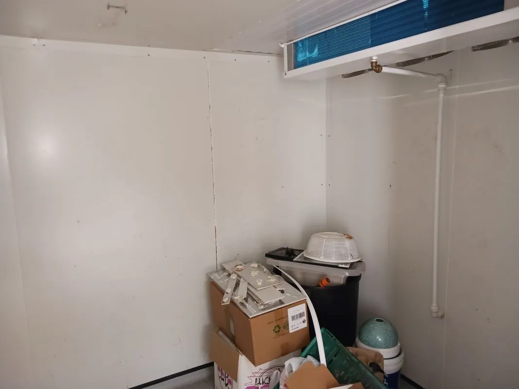 Freehold Part Vacant/Part Investment, Retail Property and Self Contained Flat