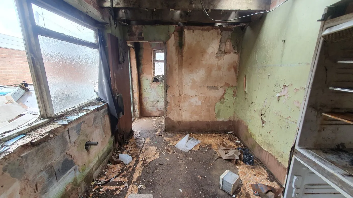 Freehold Vacant End Terraced House in Need of Repair & Refurbishment