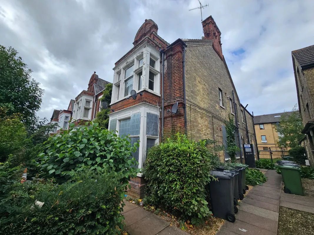 Freehold Vacant Property containing Four Self Contained Flats
