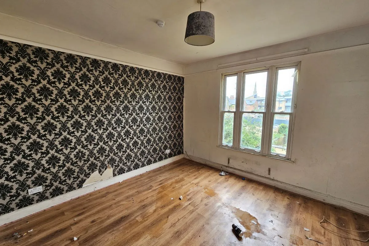 Freehold Vacant Property containing Four Self Contained Flats