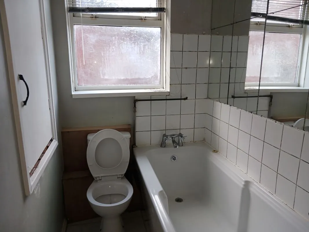 Freehold Vacant Semi-Detached House