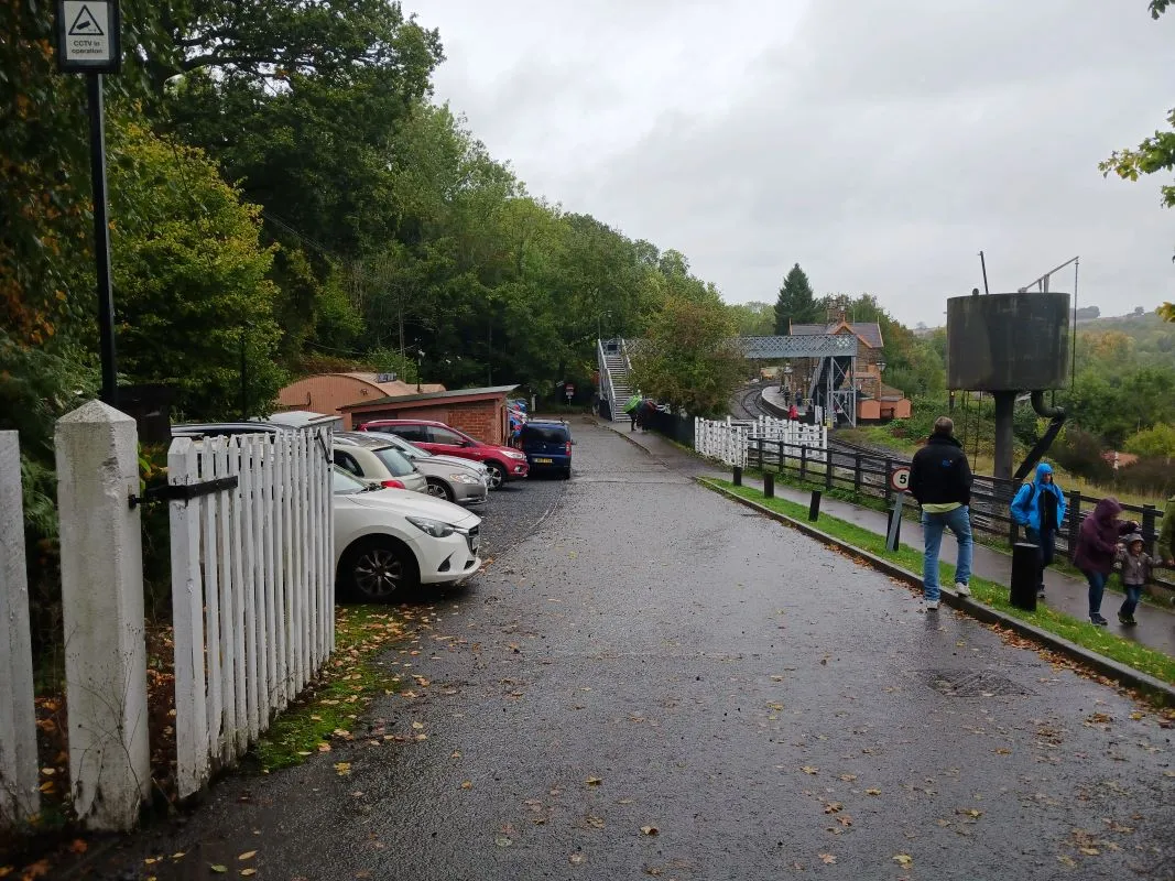 Freehold Vacant Detached Three Bedroom Chalet