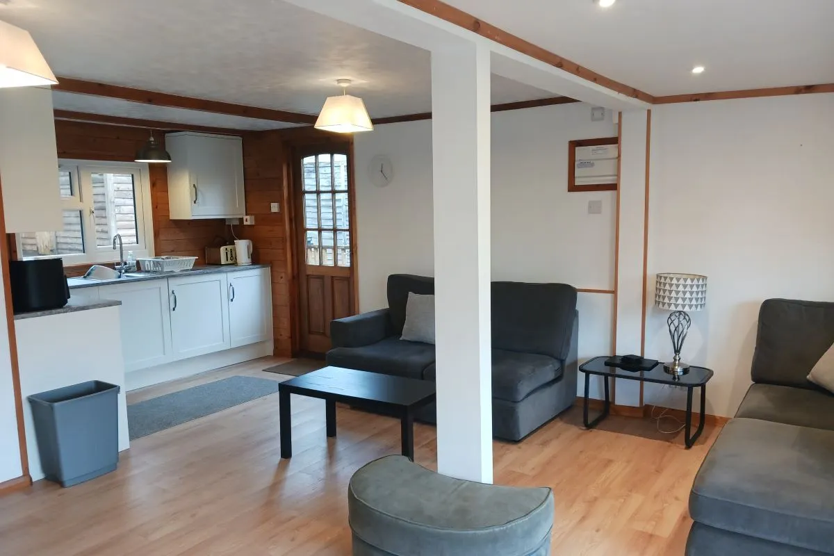 Freehold Vacant Detached Three Bedroom Chalet