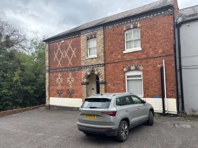 Freehold Vacant Substantial Double Fronted Office Building with Potential