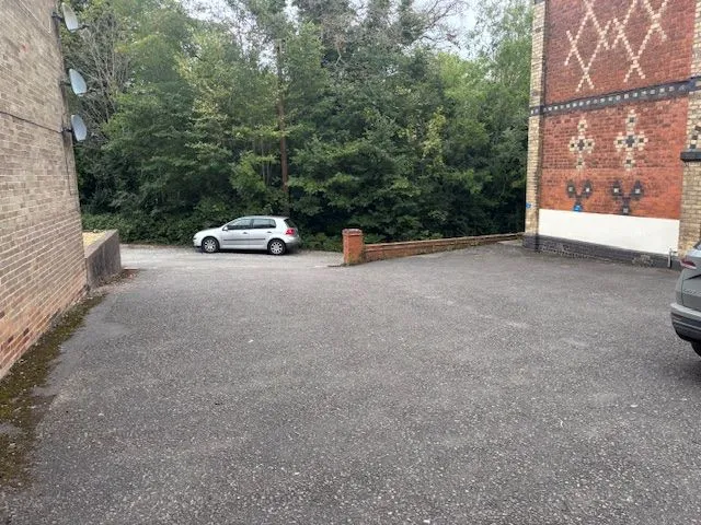 Freehold Vacant Substantial Double Fronted Office Building with Potential