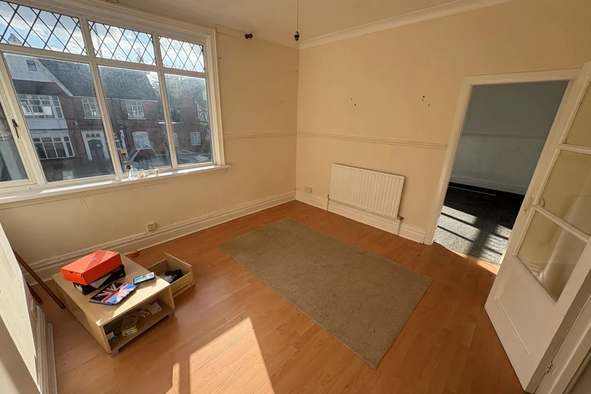 Freehold Detached House - 5 Self Contained Flats