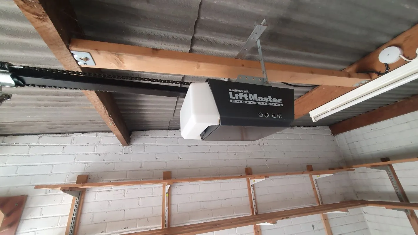 Freehold Vacant Lock Up Garage in Popular Development