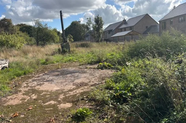 Freehold Development Land  – Consent for 5 Self Build Dwellings