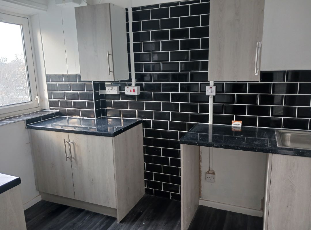 Leasehold Vacant Two Bedroom Flat