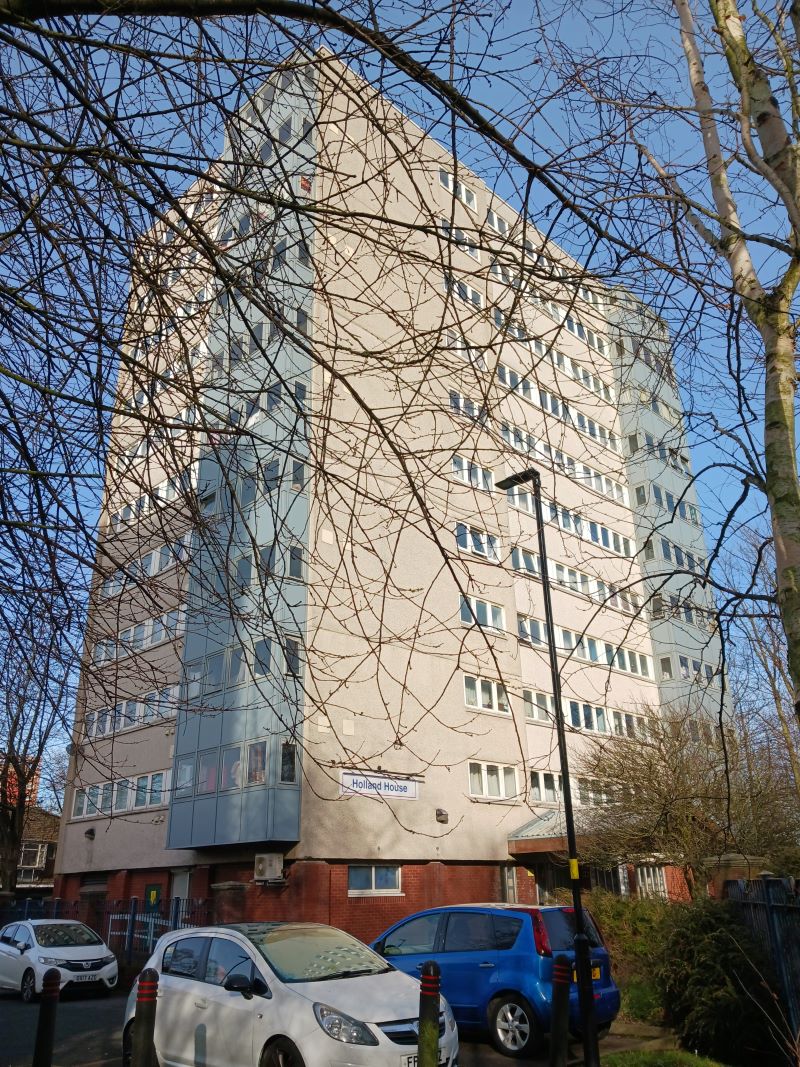 Leasehold Vacant Two Bedroom Flat