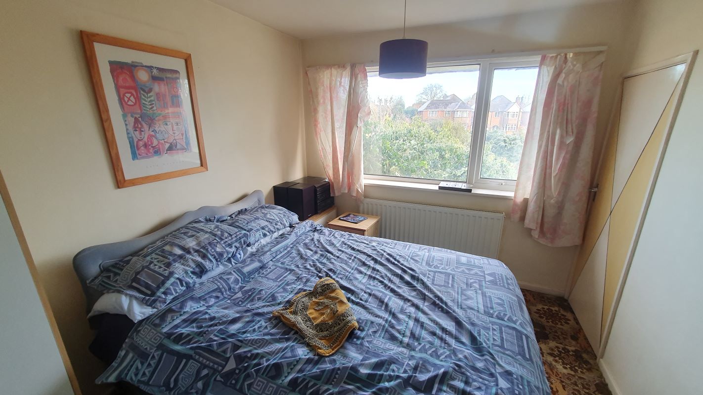 Leasehold Vacant Semi Detached House with Three Bedrooms