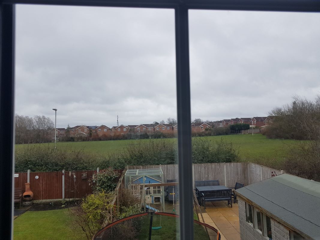 Freehold Investment - Modern Semi Detached House with Two Bedrooms