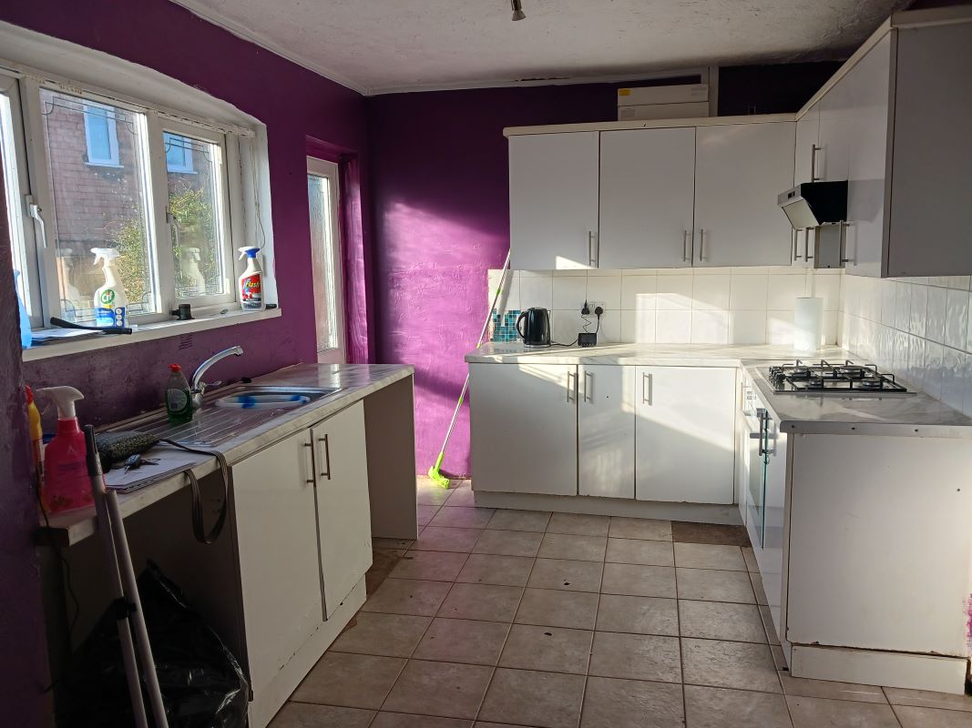 Leasehold Vacant Three Bedroom Semi-Detached House with Garage