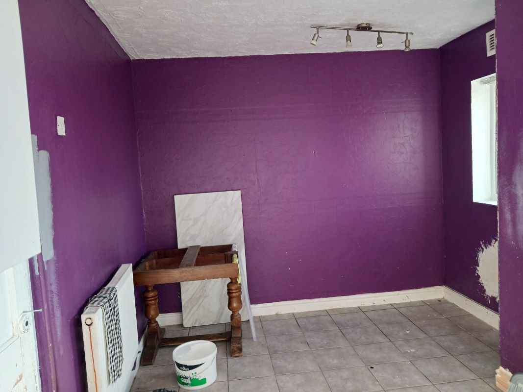 Leasehold Vacant Three Bedroom Semi-Detached House with Garage