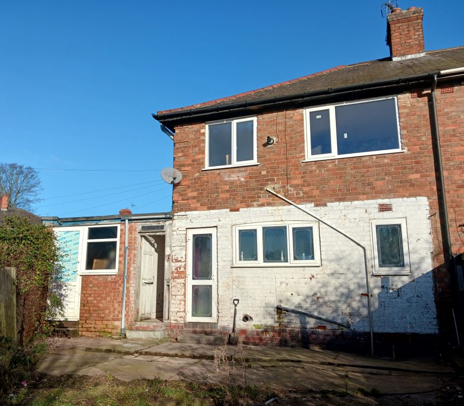 Leasehold Vacant Three Bedroom Semi-Detached House with Garage