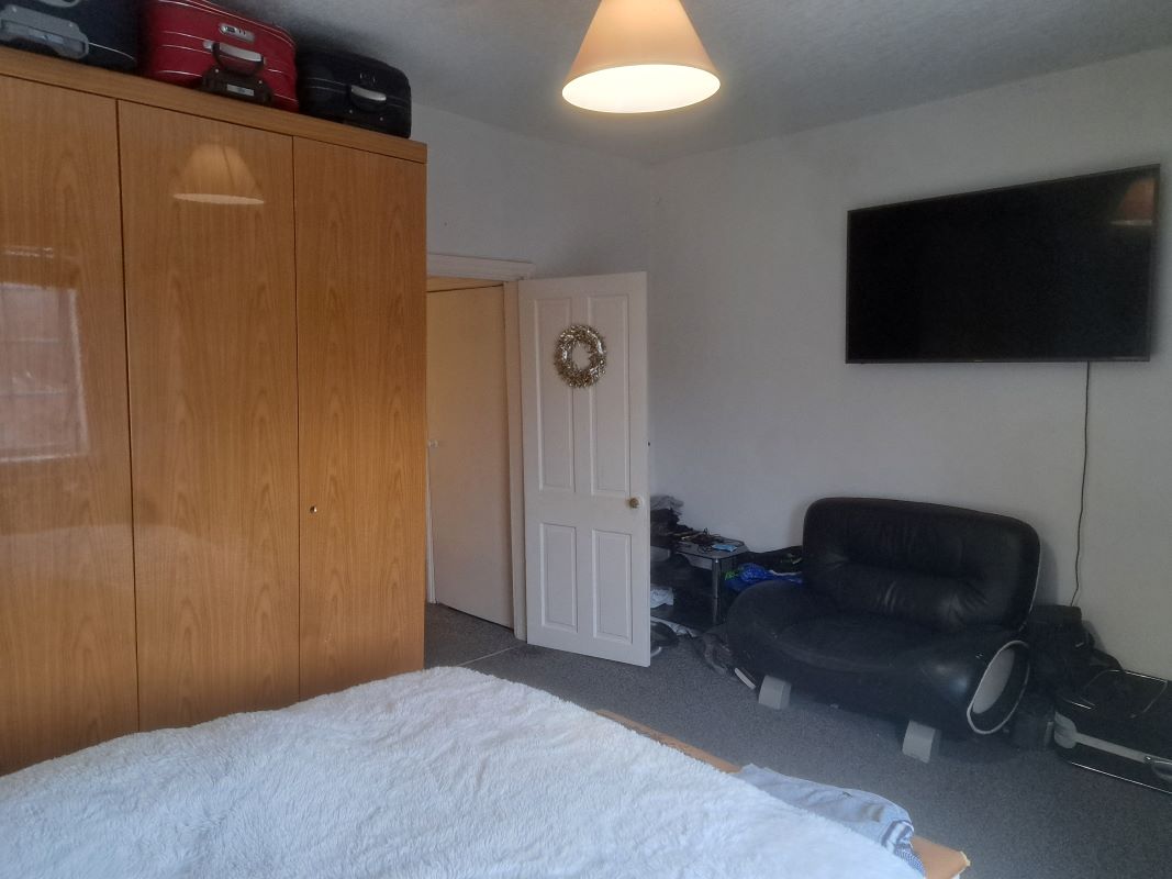 Freehold Investment Three Bedroom End Terraced House