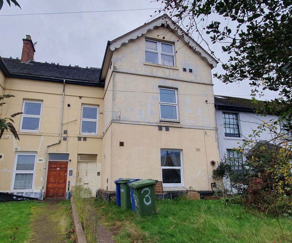 Leasehold Investment:  Refurbished One Bedroom Second Floor Flat
