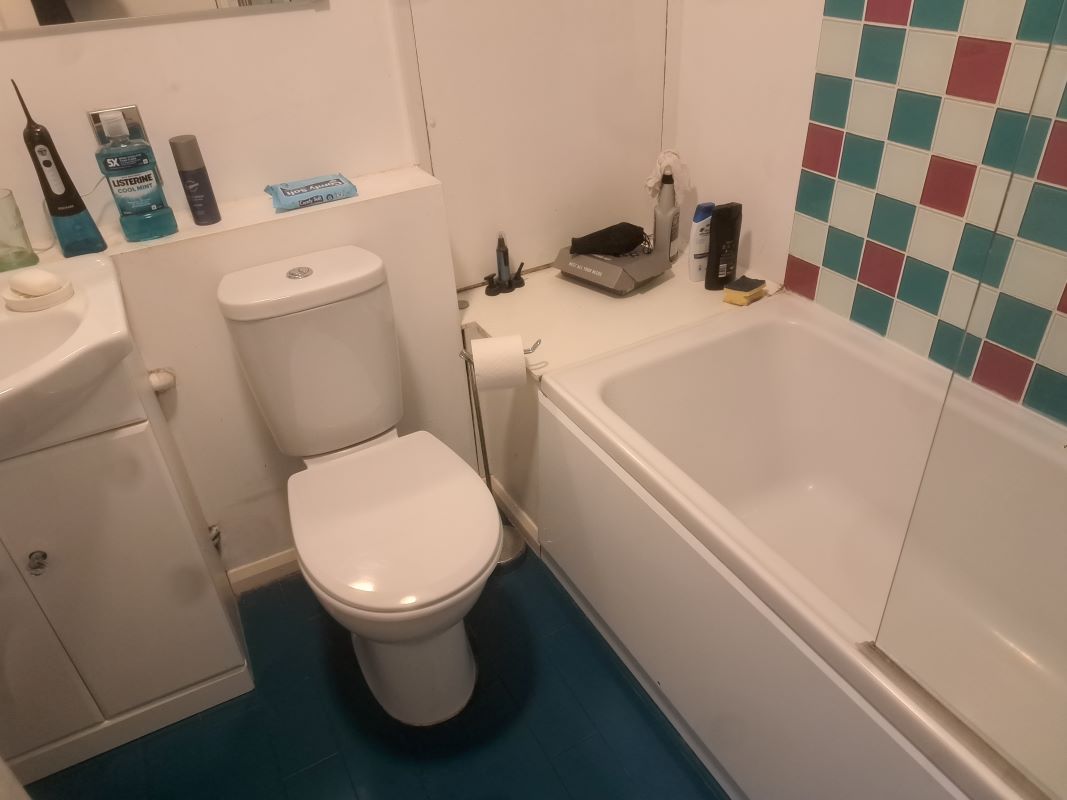 Leasehold Investment One Bedroom Flat (Rental £7,800 per annum)