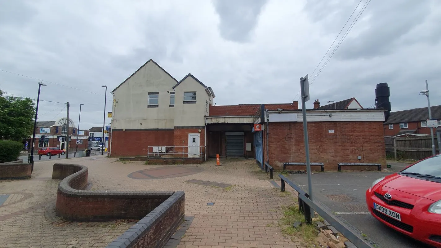 Freehold Convenience Store with Three Self Contained Flats