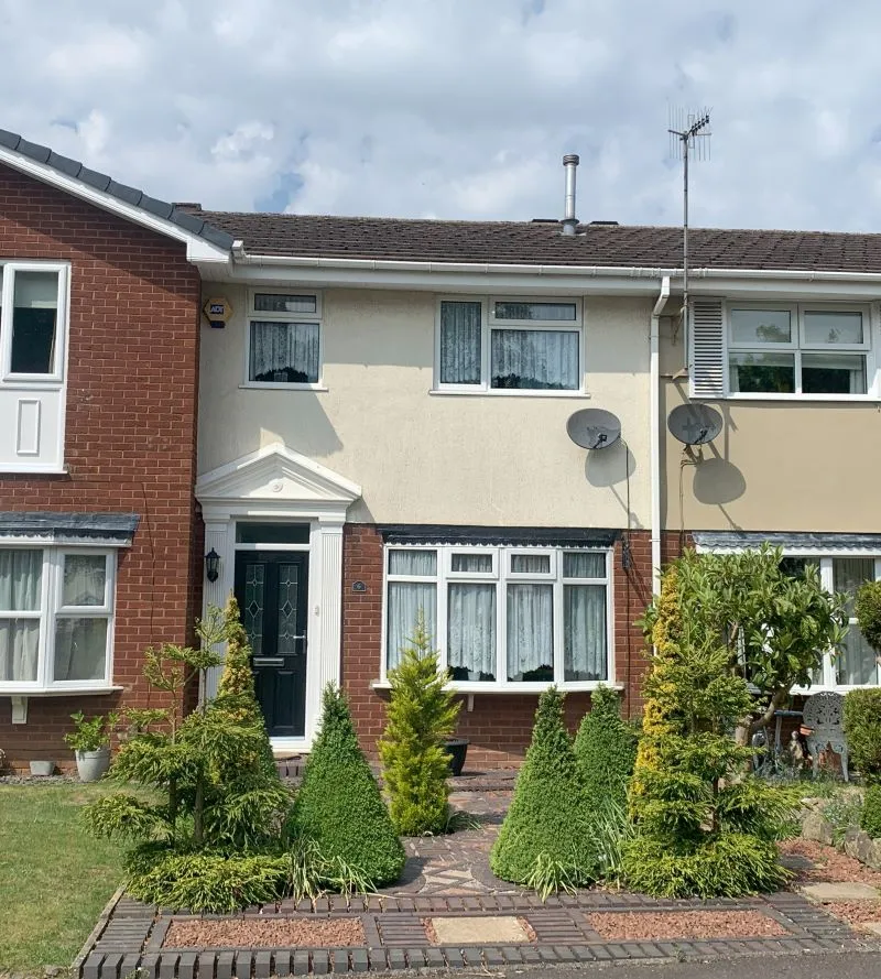 A Portfolio of Freehold Ground Rents secured upon Five Modern Town Houses