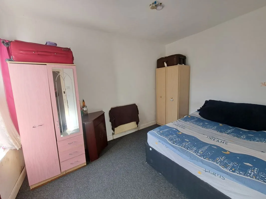 Freehold Investment End Terraced House (Rental £12,000 pa)