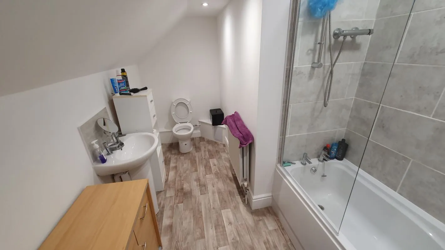 Leasehold Investment:  Refurbished One Bedroom Second Floor Flat