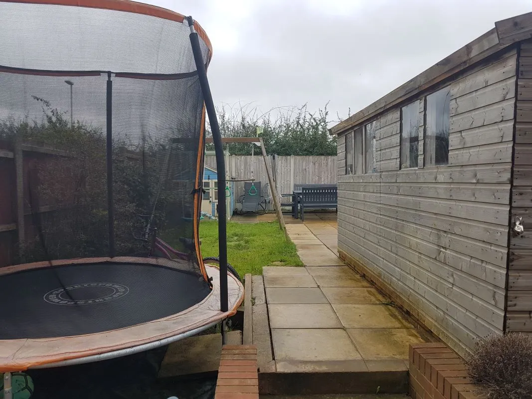Freehold Investment - Modern Semi Detached House with Two Bedrooms